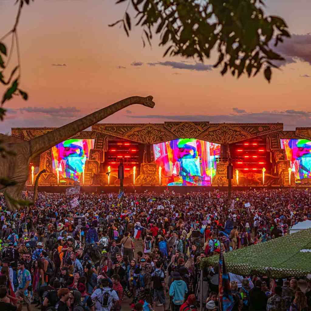 Lost Lands with Dinosaur Lost Lands 2023