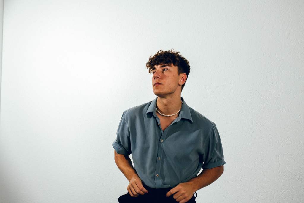 bunt. music bunt music headshot