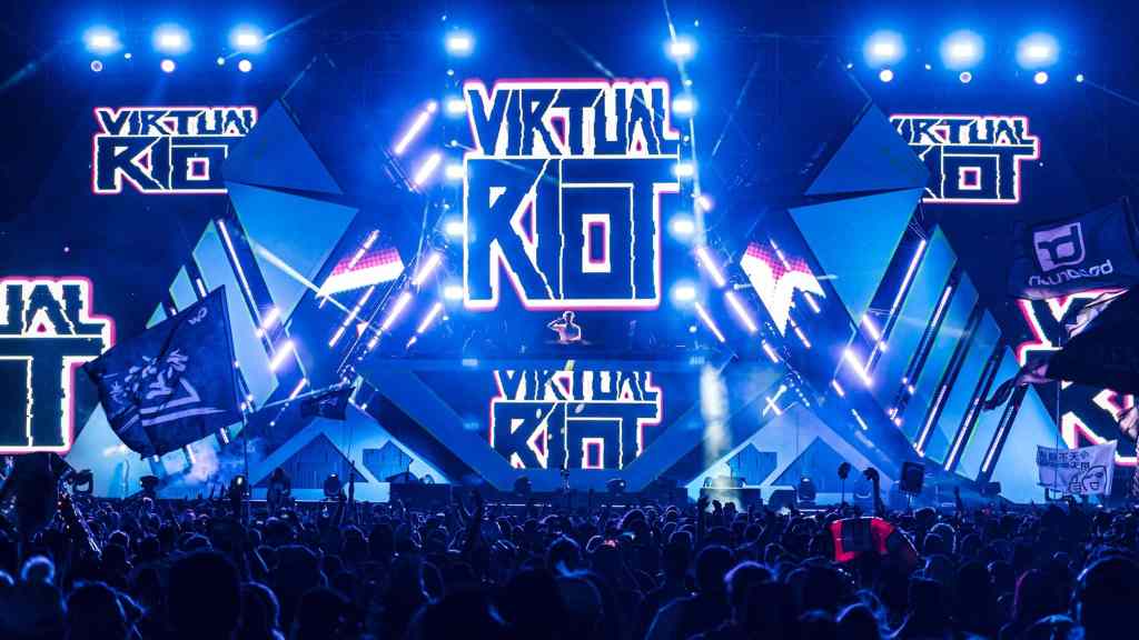 Virtual Riot Unleashes Debut Album, 'Stealing Fire' on Monstercat Virtual Riot on stage visuals