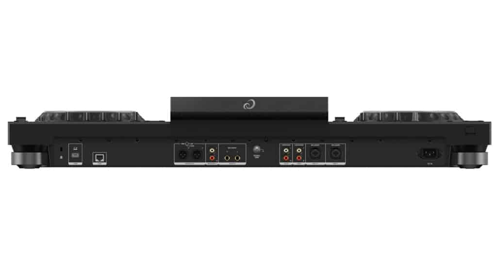 XDJ AZ Ports Pioneer XDJ-AZ: The Newest All-in-One Standalone DJ Controller