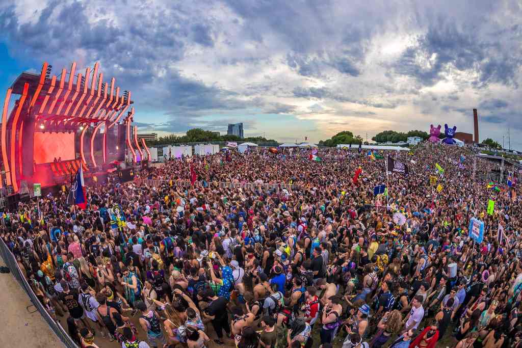 Ubbi Dubbi during the day Ubbi Dubbi 2026 Lineup: Full Artist List and What to Expect